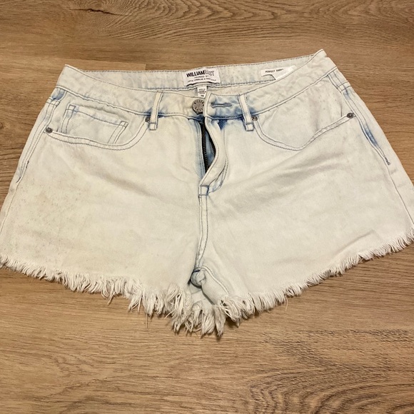 William Rast denim shorts - Picture 1 of 1